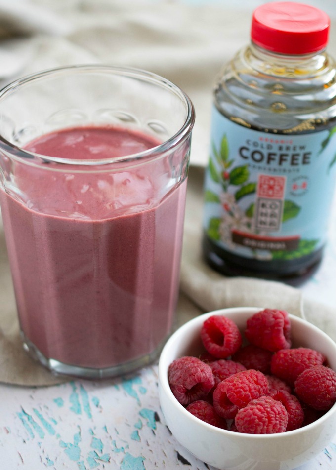 Need a quick, simple, healthy smoothie recipe with a caffeine kick? This Raspberry Mocha Protein Smoothie is perfect for you! 