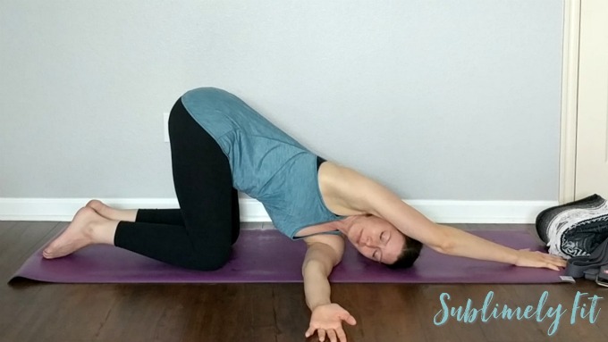 Gentle Yoga Sequence for Upper Back and Shoulders - Thread the Needle