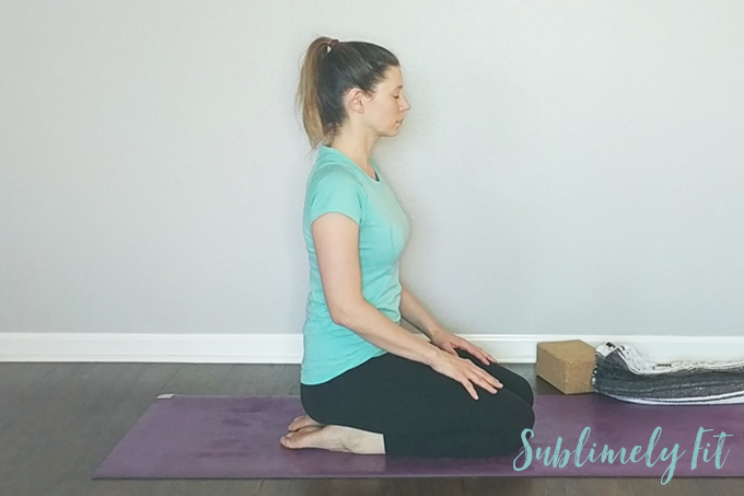 Yoga Sequence for Feet and Ankles - Thunderbolt Pose